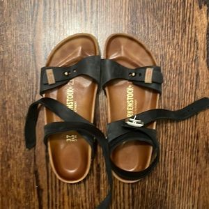 Birkenstock size 37 black wrap strap
